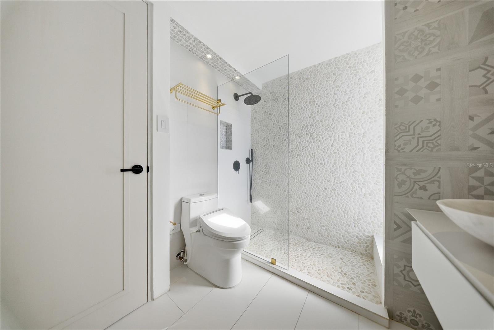 1 Cervantes #9 Ph Property Photo 28