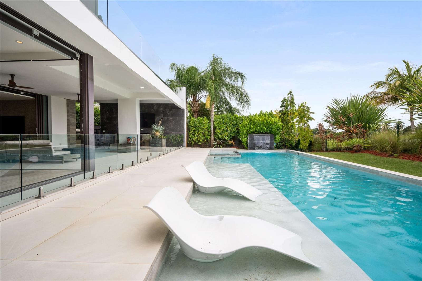 3 The Enclave Property Photo 12