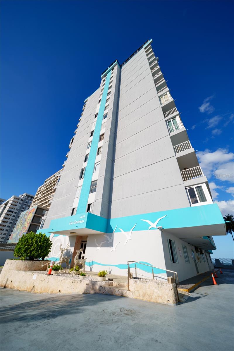 3409 Isla Verde Ave #701 Property Photo 2