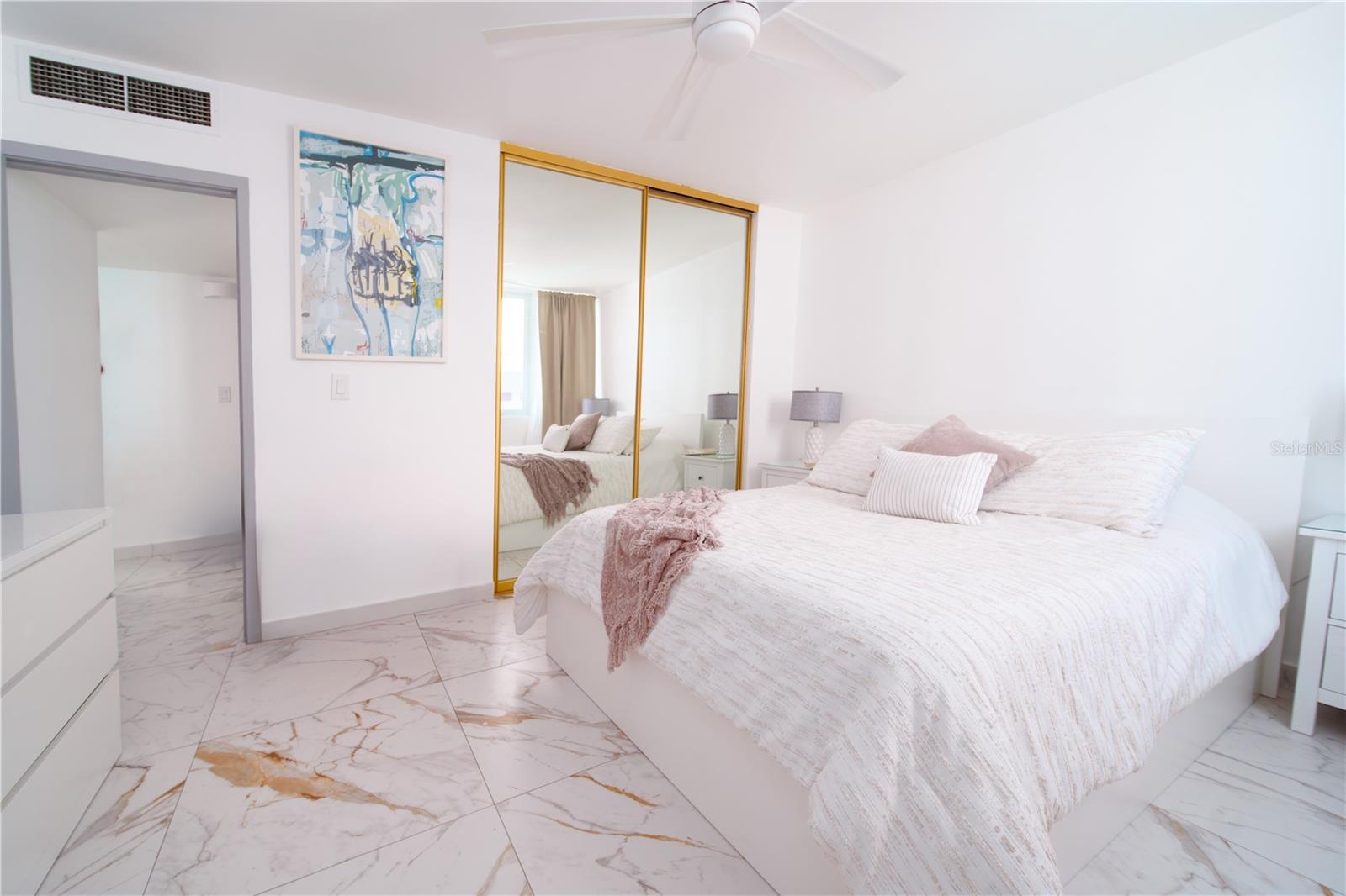 3409 Isla Verde Ave #701 Property Photo 5