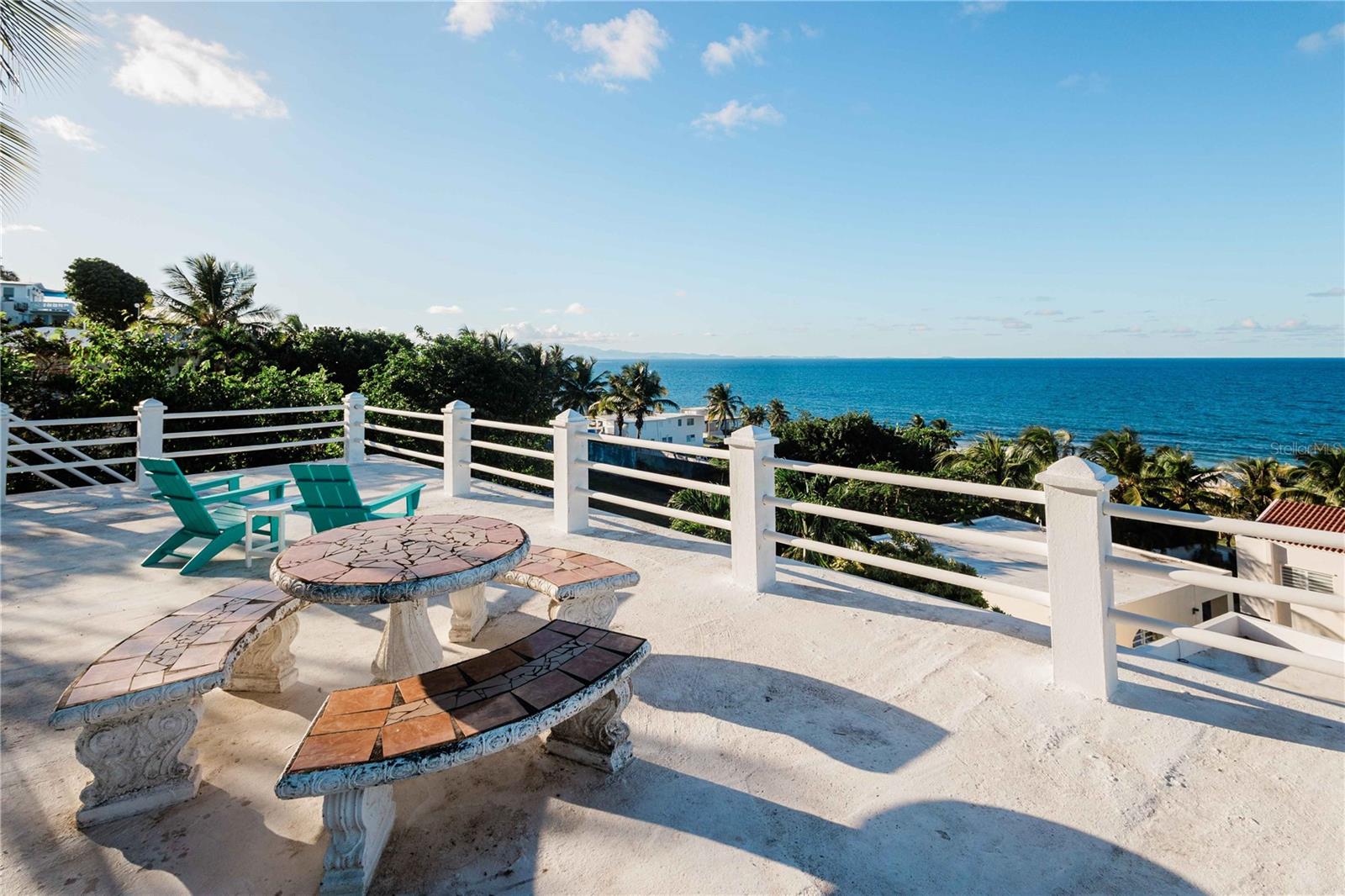 17 La Roca Property Photo 3