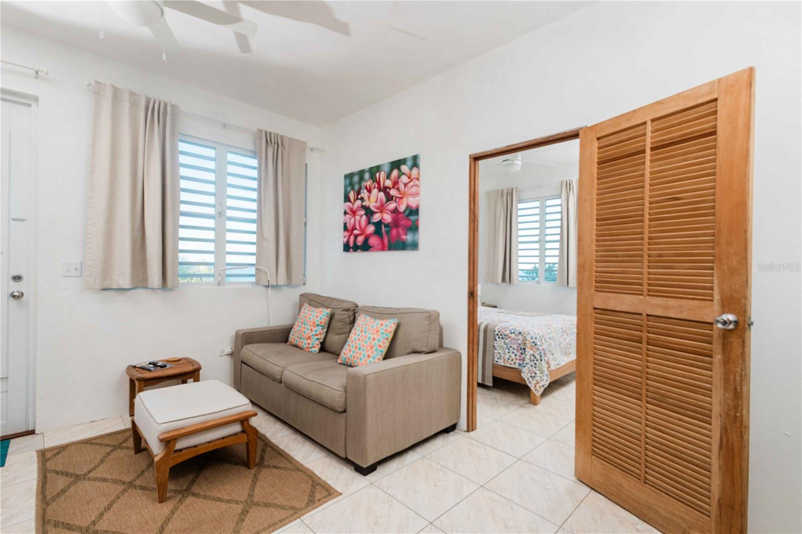 17 La Roca Property Photo 8