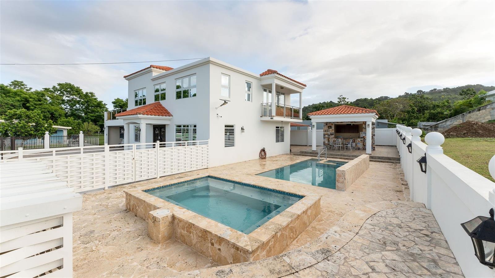 Carr 411 Km 0.3 Sector Ruiz Bo. Calvache Property Photo 36