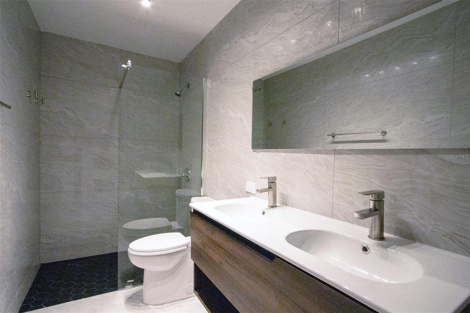 2073 Cacique St Property Photo 14