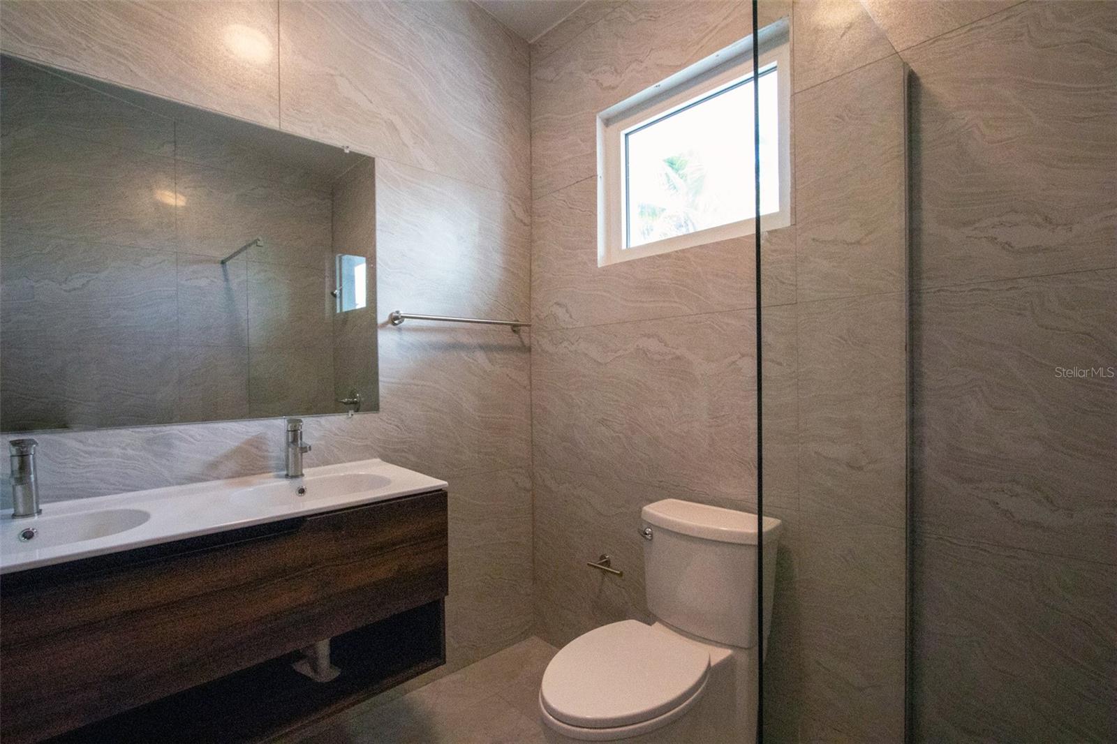2073 Cacique St Property Photo 23