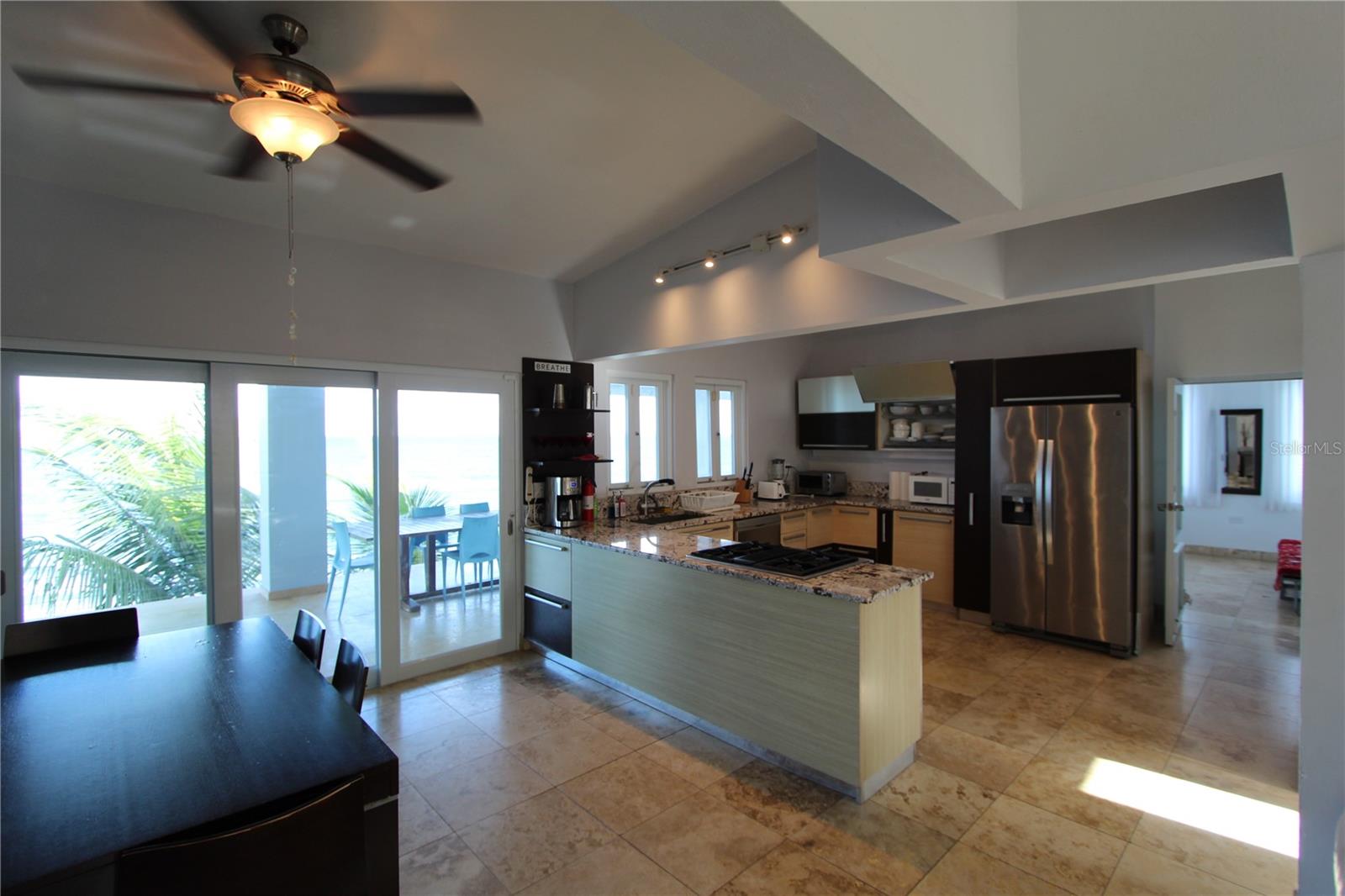 365 North Shore Pointe Property Photo 16