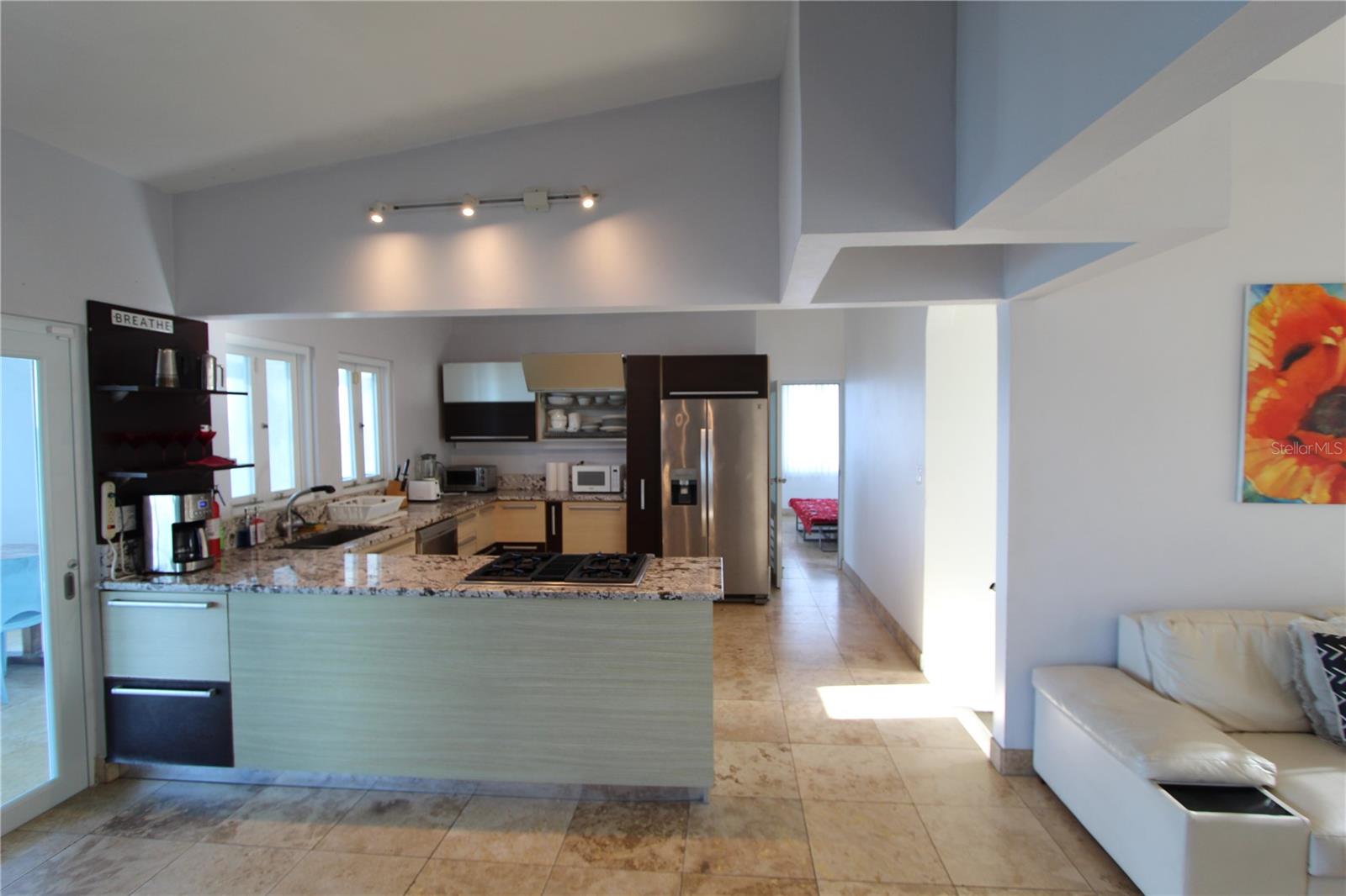 365 North Shore Pointe Property Photo 17