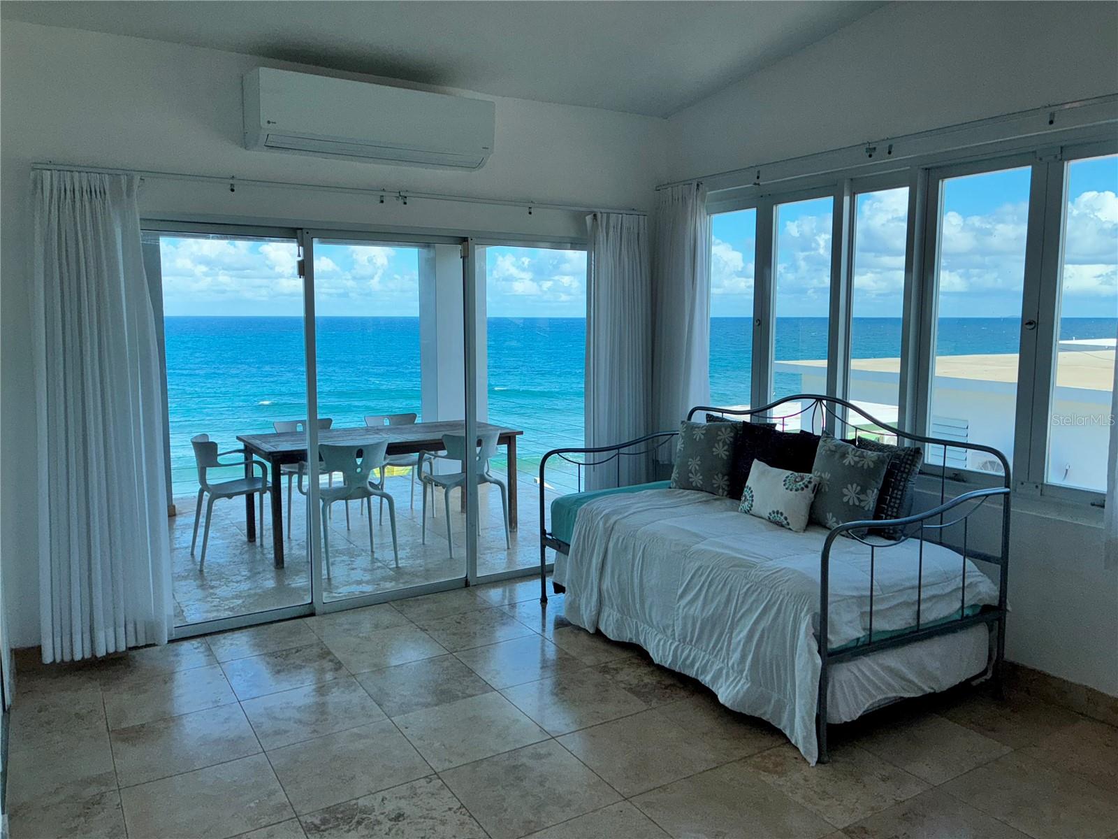 365 North Shore Pointe Property Photo 24