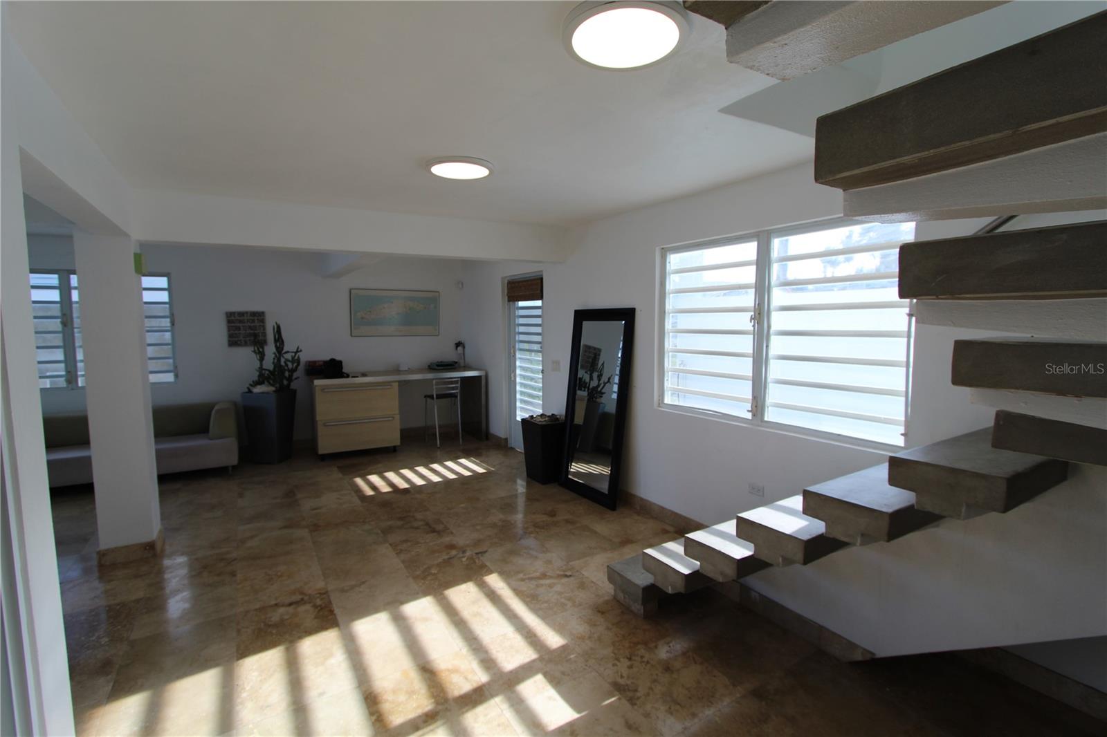 365 North Shore Pointe Property Photo 31