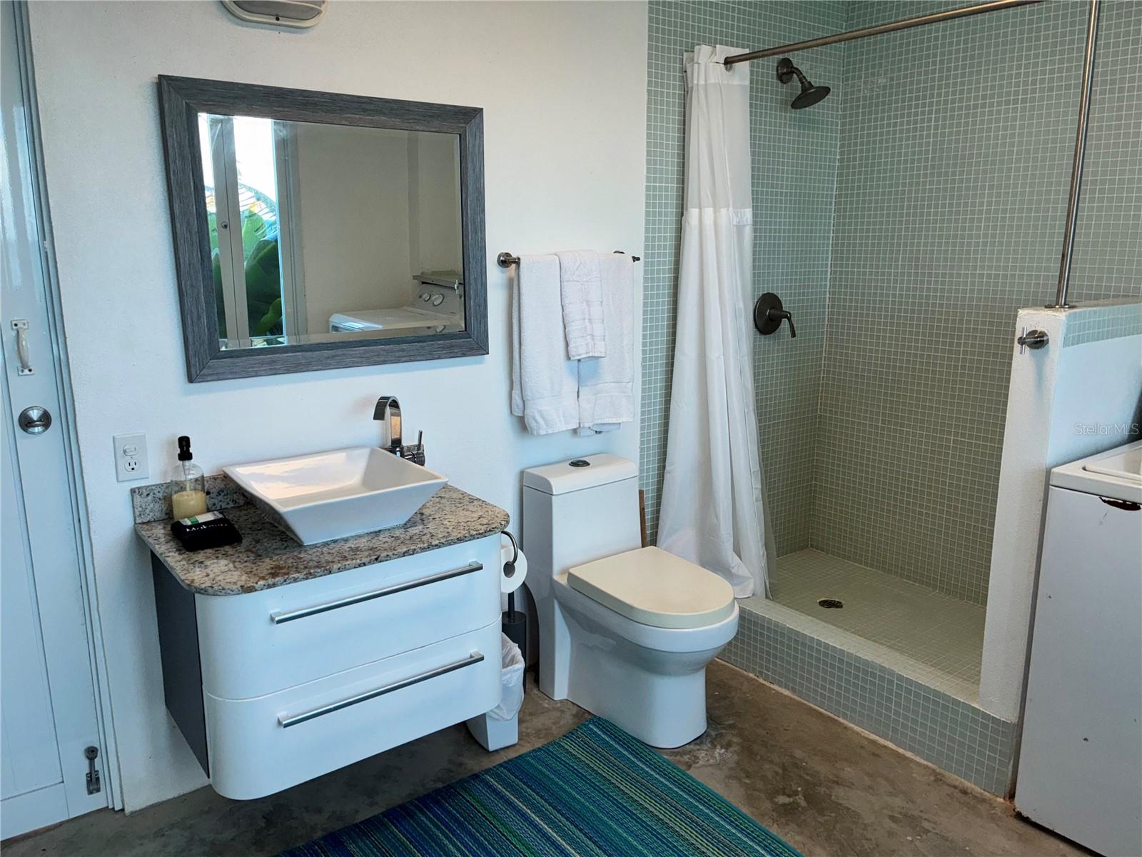 365 North Shore Pointe Property Photo 40