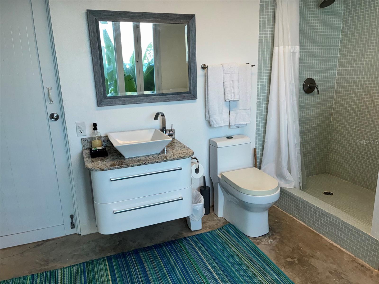 365 North Shore Pointe Property Photo 42