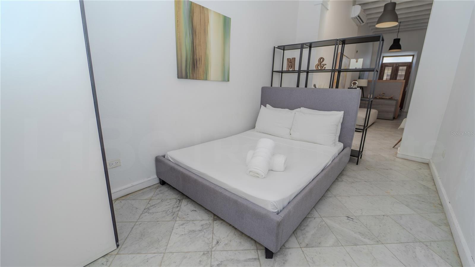 152 Sol St Property Photo 8