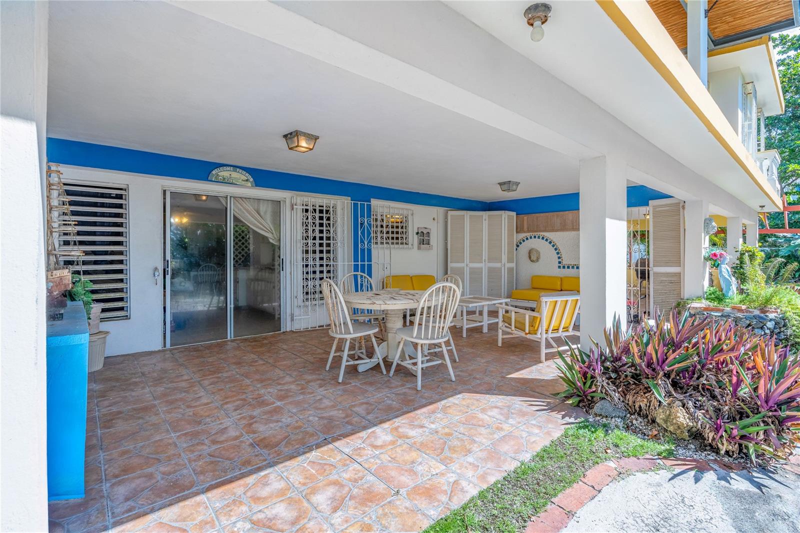 Bo Barrero Property Photo 5