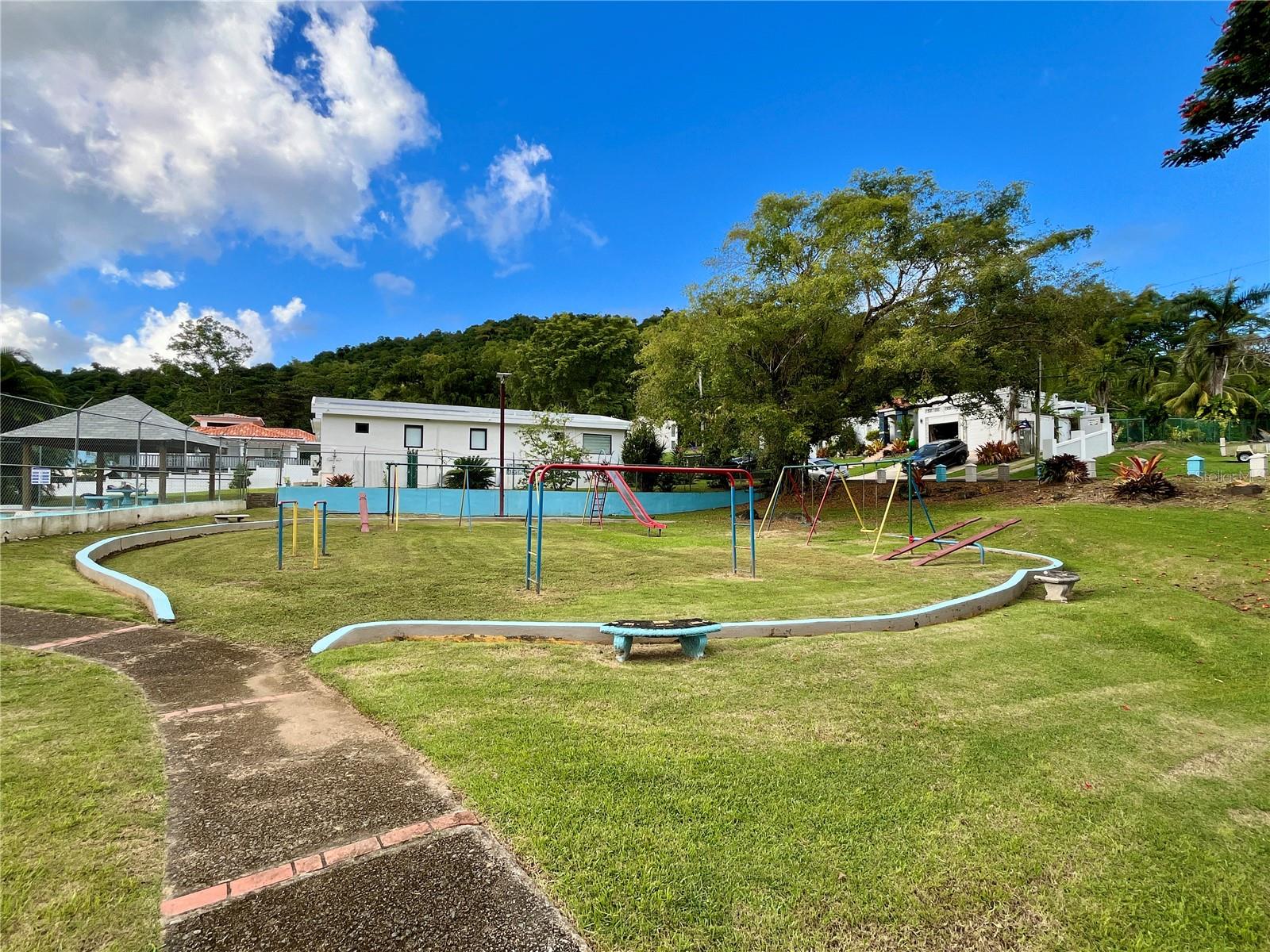 Urb. Villas De Luquillo C 15 Property Photo 8