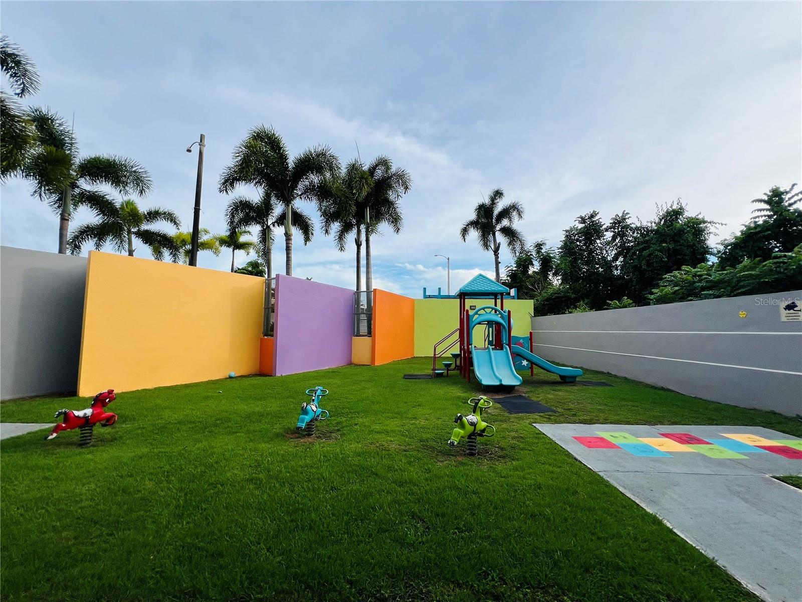 D-1 Flamingo St Property Photo 20