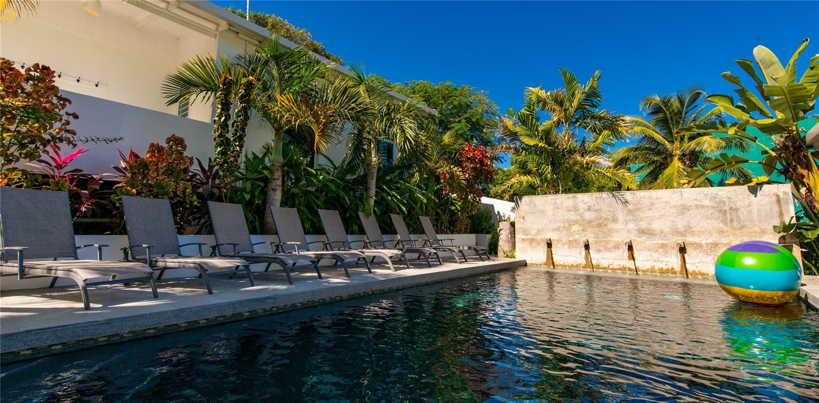 300 Palm Cottages Property Photo 20