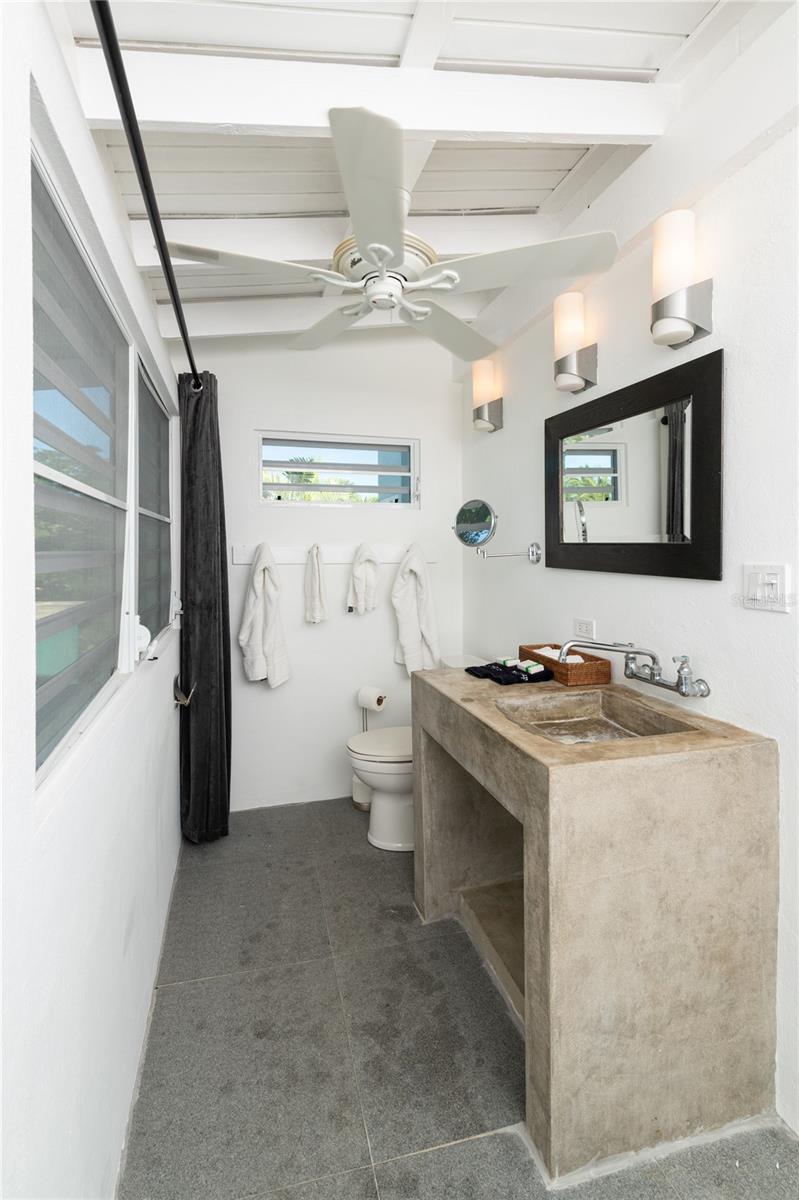300 Palm Cottages Property Photo 31