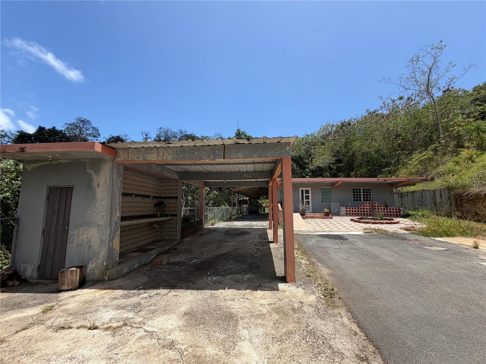 Carr 925 Km 4.9 Bo. Junquito Property Photo 15