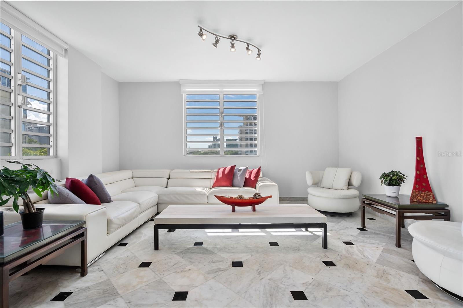85 Calle Caribe #ph 601 Property Photo 9