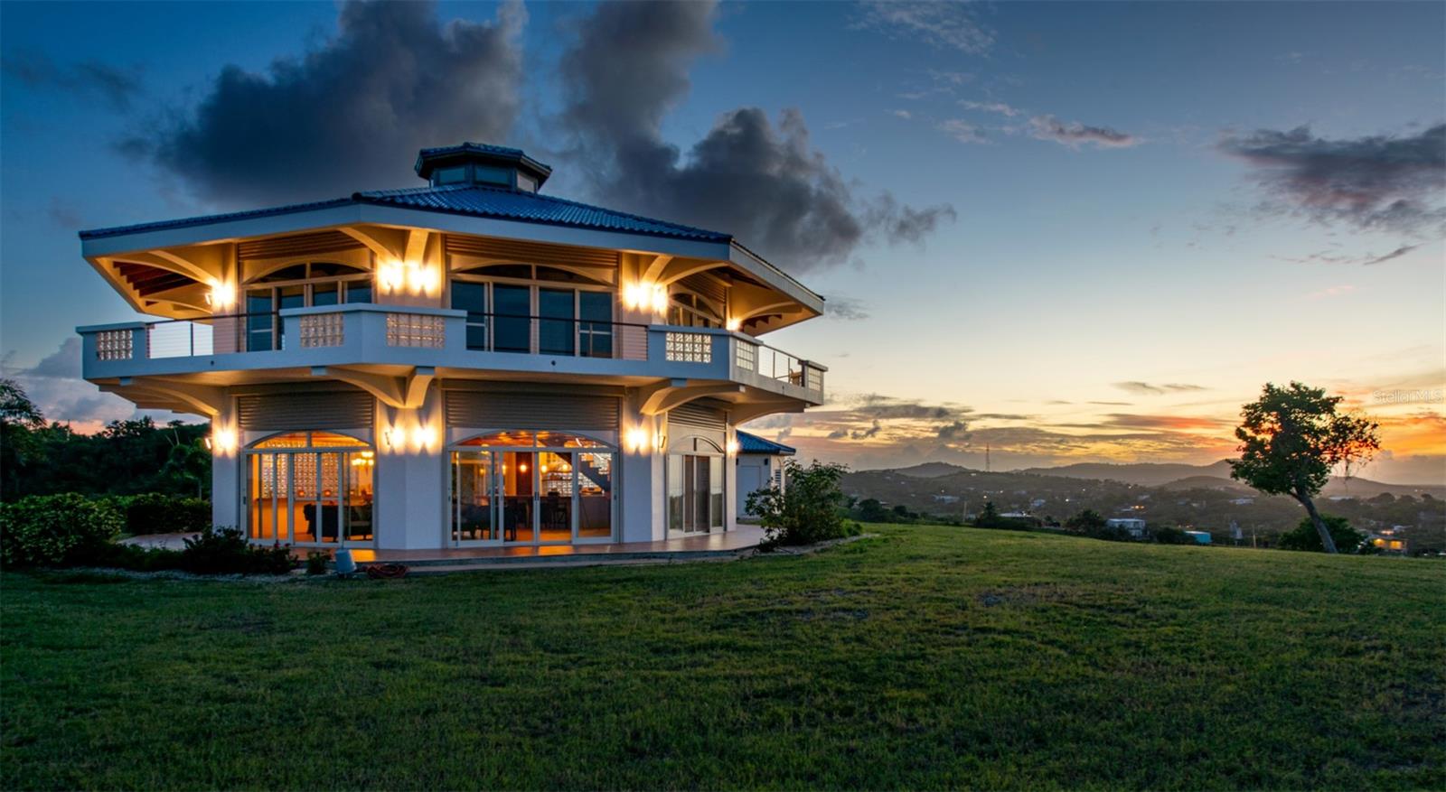 736 Brisas De Jasmin Property Photo 41