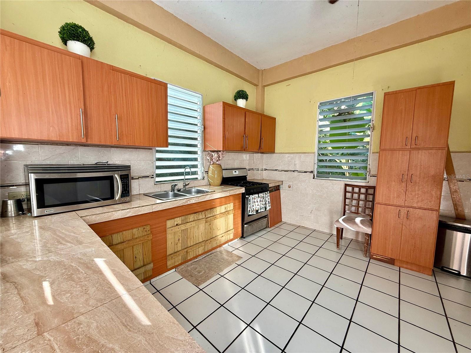 8874 Calle 3a Property Photo 10