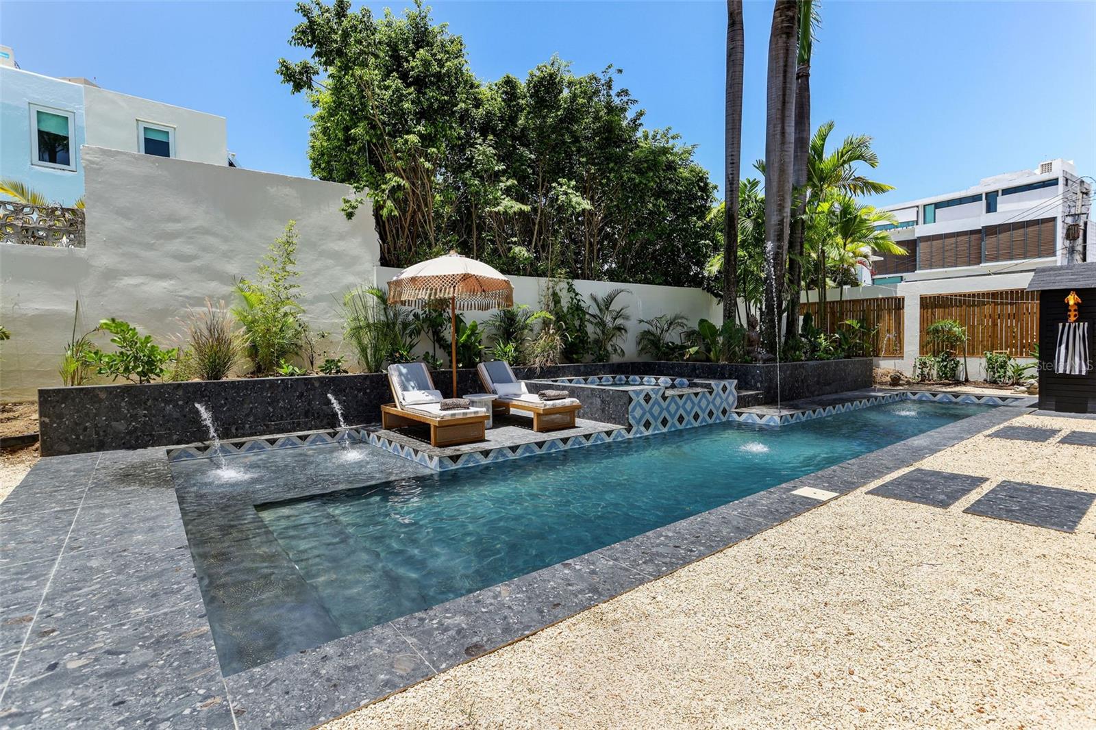 2061 Cacique Property Photo 7