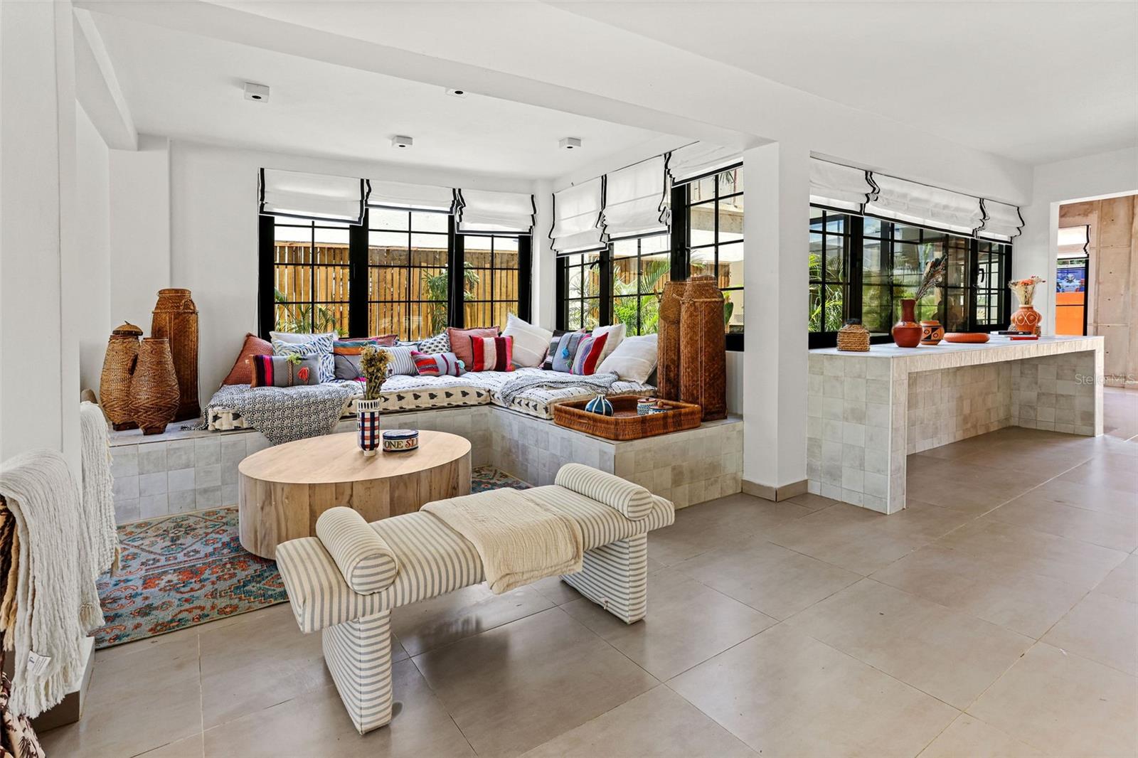 2061 Cacique Property Photo 8