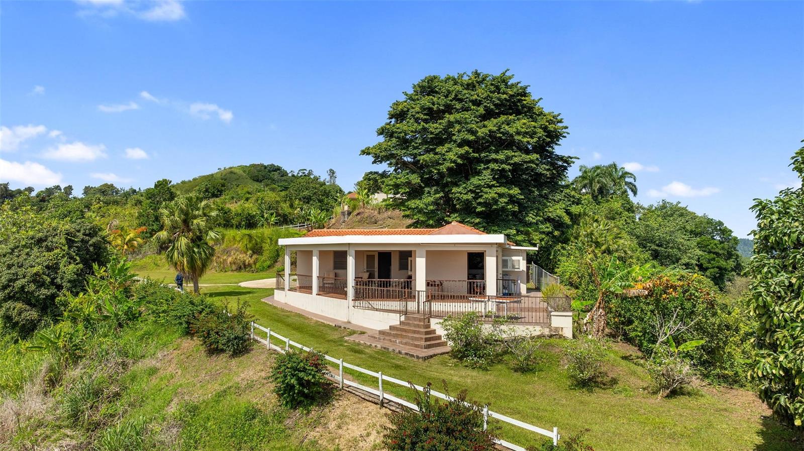 4428 Km 3.1 Int Property Photo 24