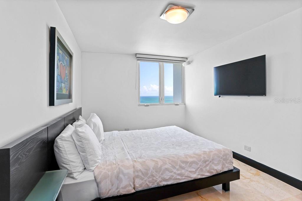 4327 Isla Verde Ave #ph 1506 Property Photo 21