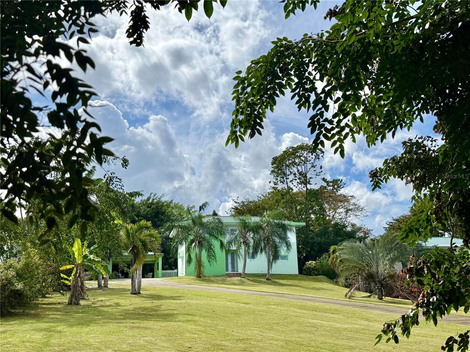 5 Batey Oeste #14 Property Photo 2