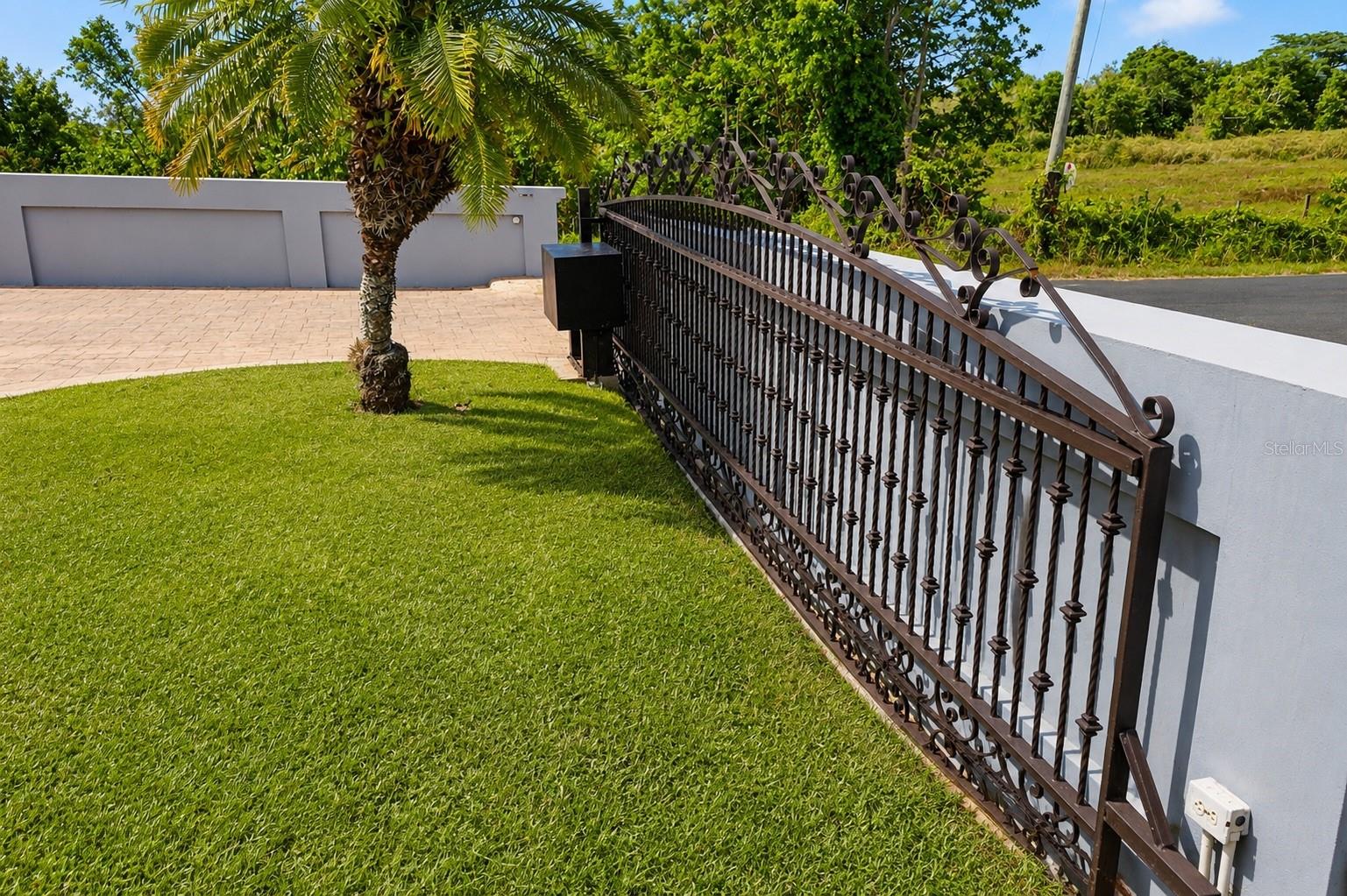 8466 Calle Los Lugo Property Photo 27