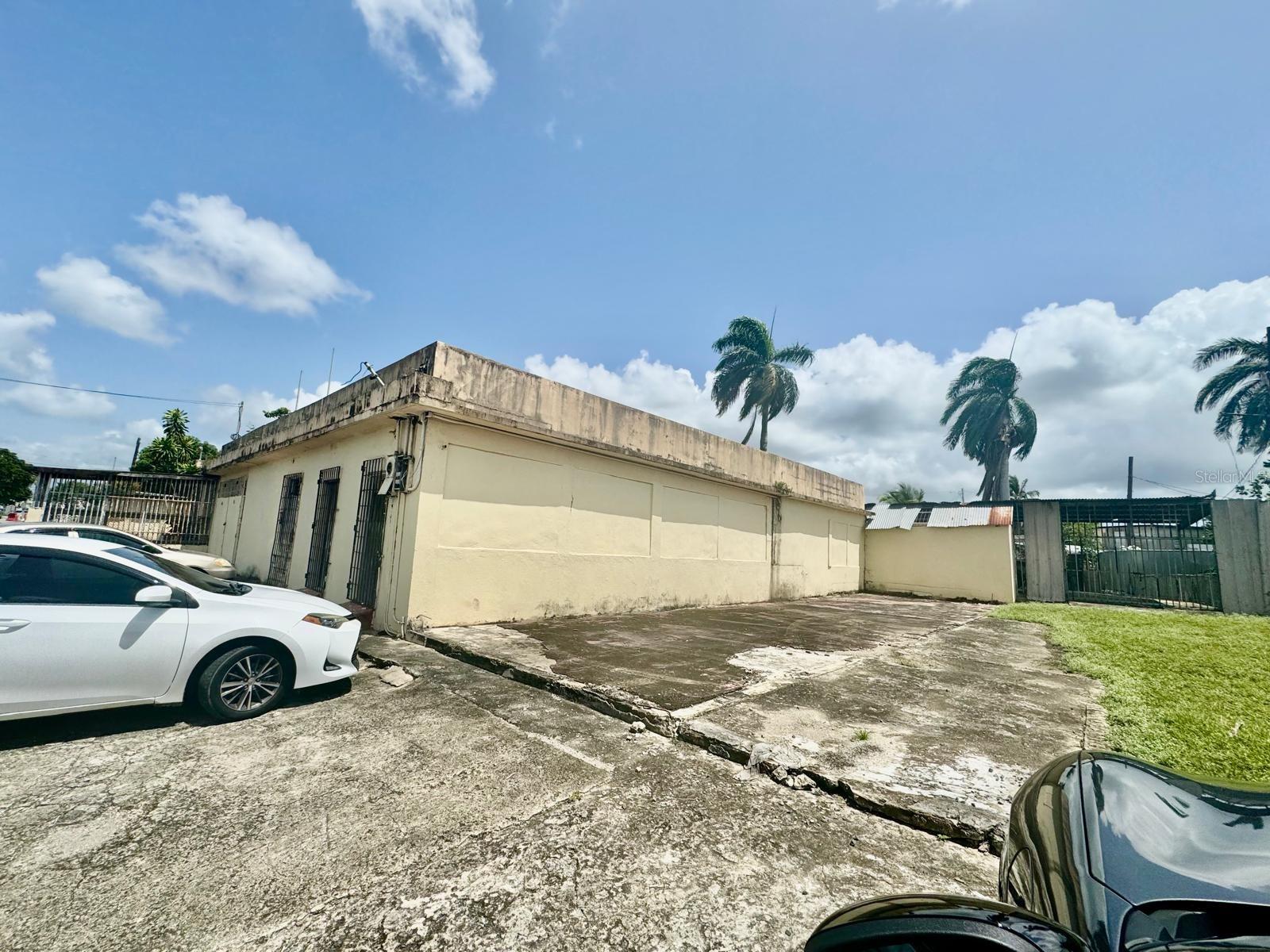 51 Avenida Troche Property Photo 2