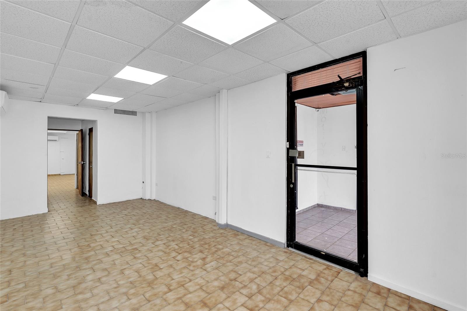 1000 8se Andalucía Property Photo 12