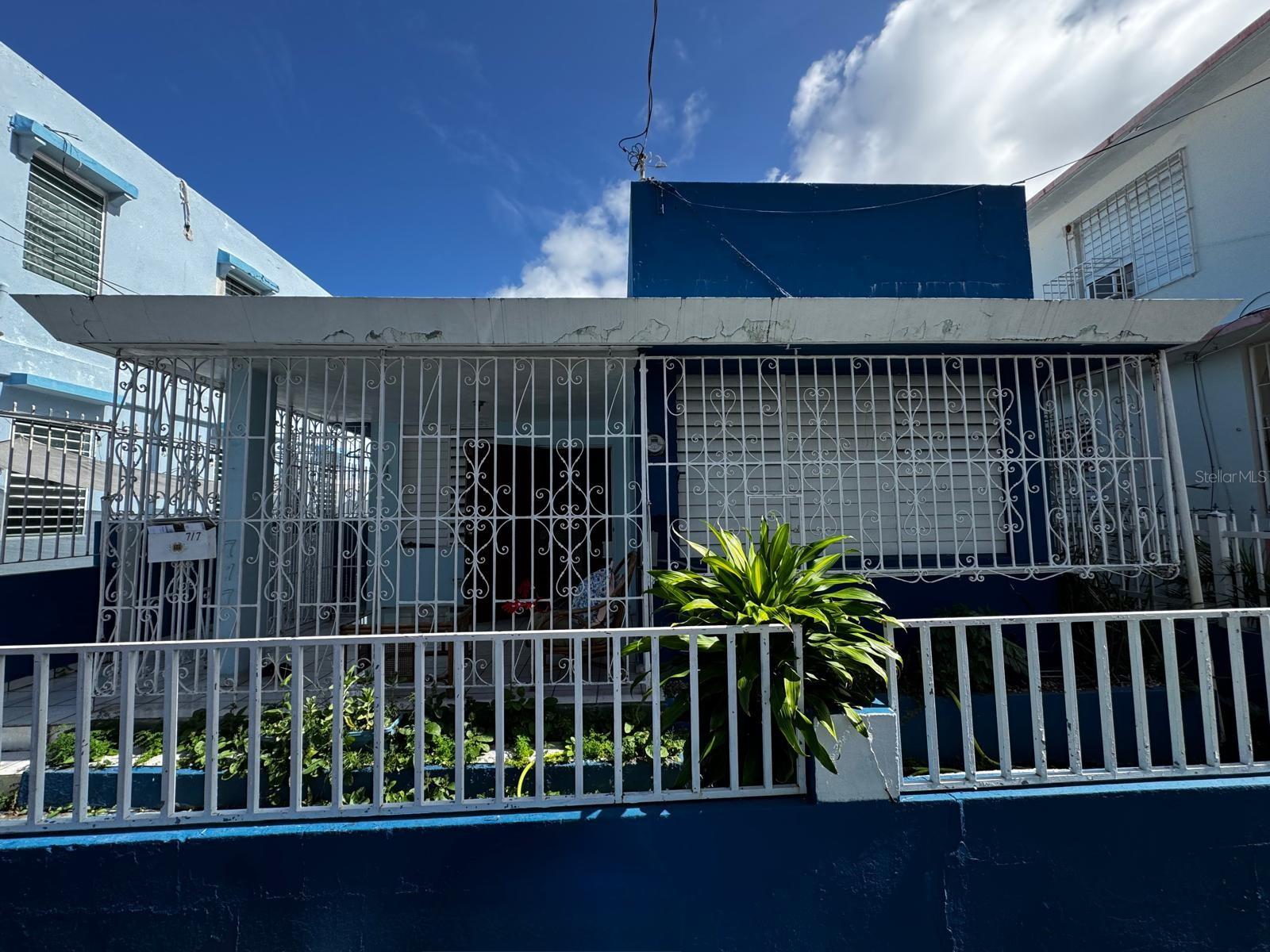 Calle Del Parque #717 Property Photo 1
