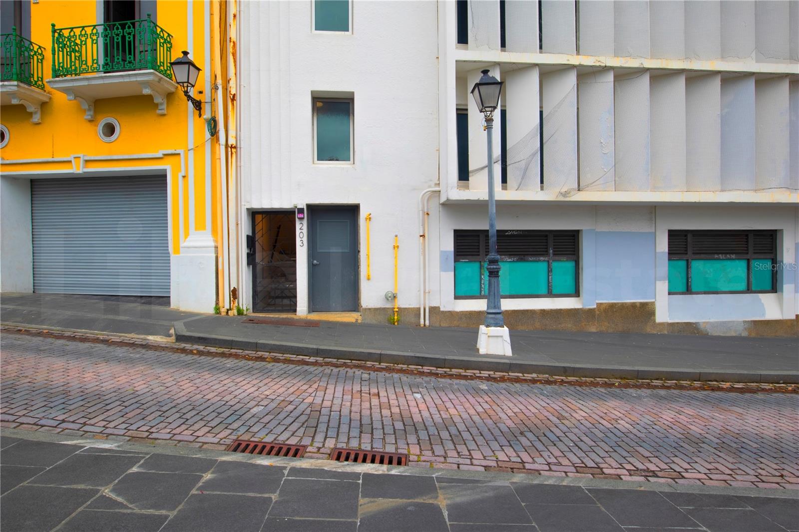 203 Recinto Sur #5 Property Photo 3
