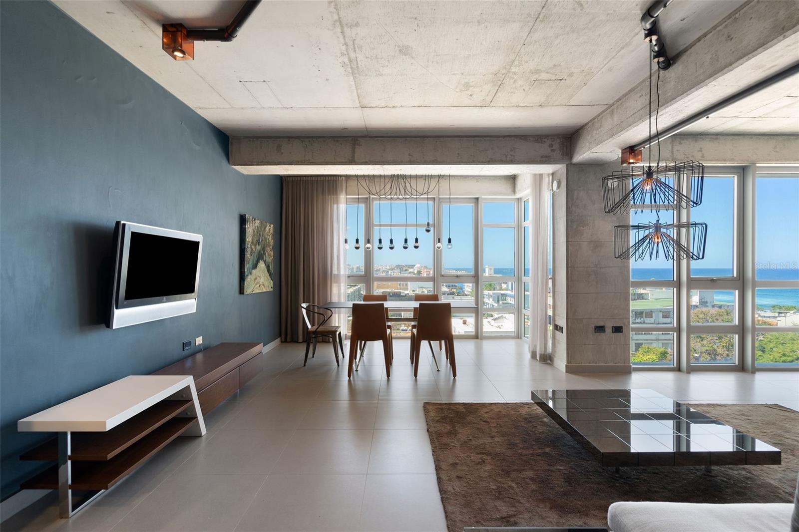 404 De La Constitucion Ave #708 Property Photo 3