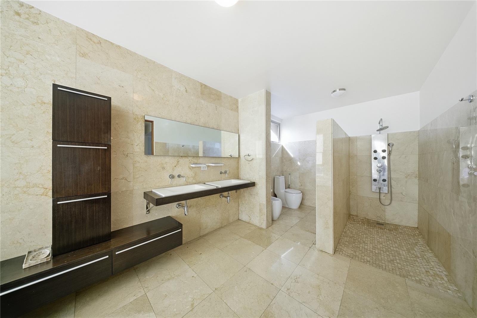 59 Lirio #301 Property Photo 18