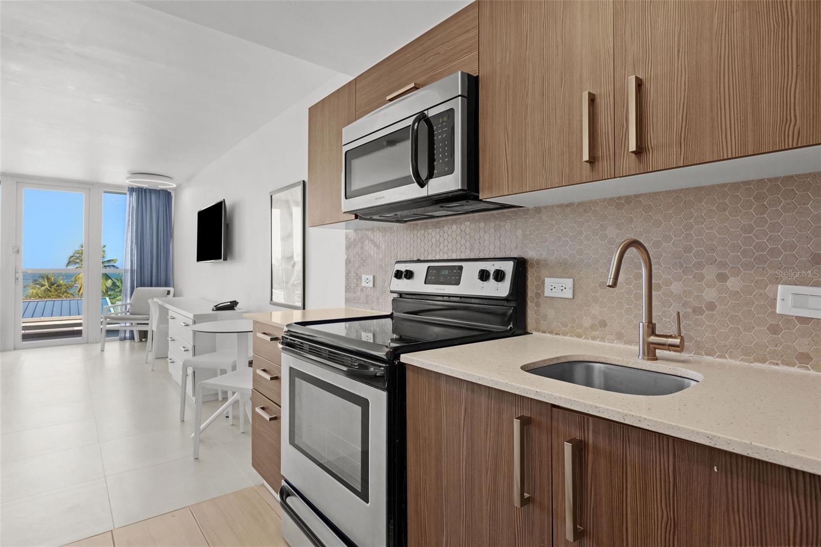 6165 Isla Verde Ave. #377 Property Photo 4