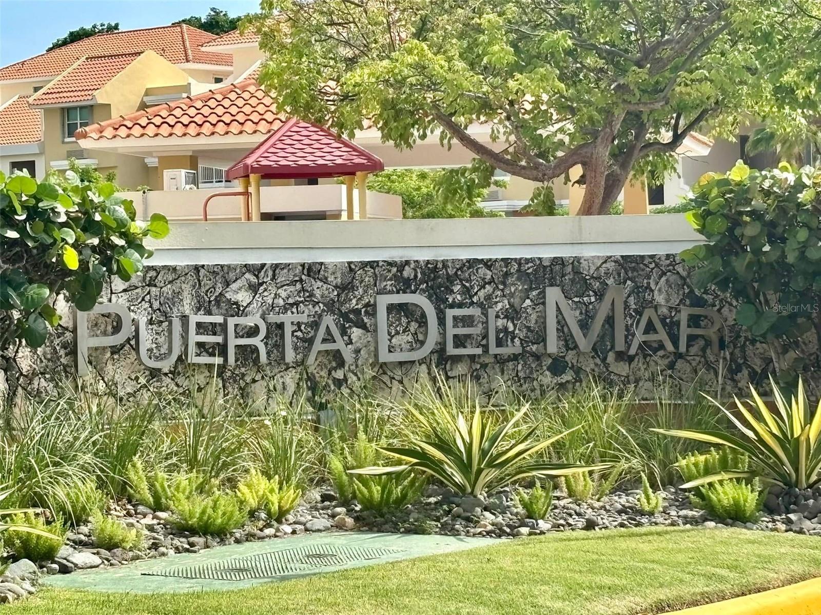 1 Cond. Puerta Del Mar Property Photo 3