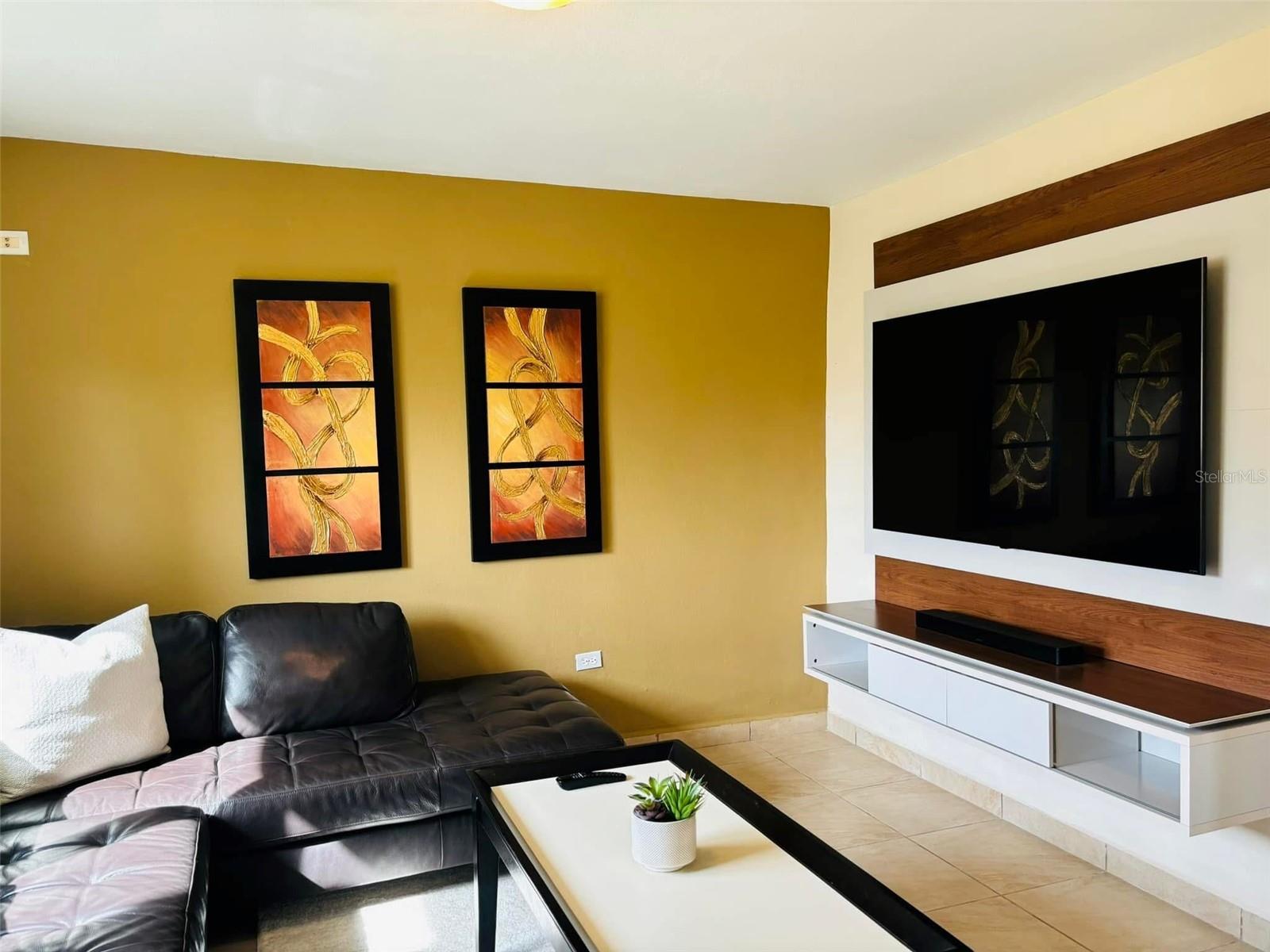 1 Cond. Puerta Del Mar Property Photo 15