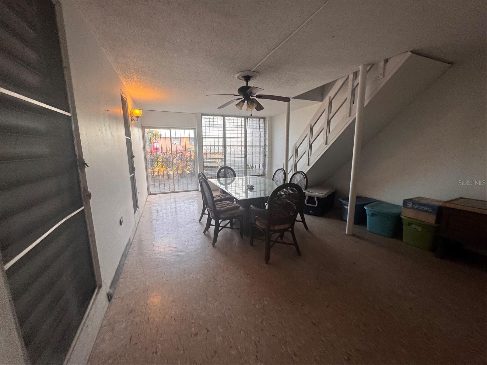 V-4 Calle 1 Reparto Valencia Property Photo 2