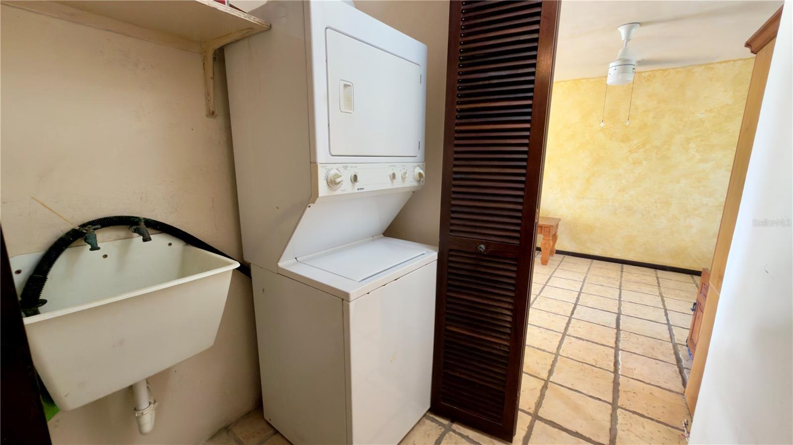 Carr 3 Km 66.7 Cala De Hucares #c210 Property Photo 12