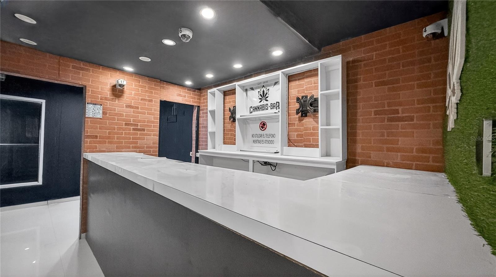 Ave. Boulevard Monroig Urb. La Rosaleda Ea10 Property Photo 4