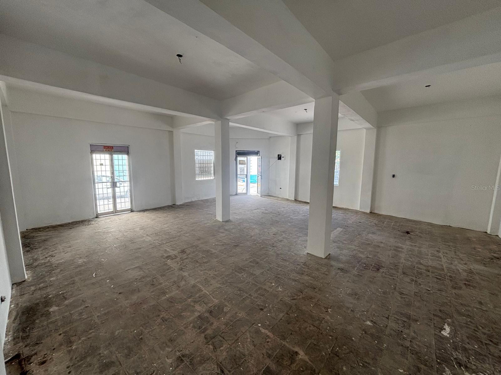 16 Celis Aguilera St. Cor Property Photo 6
