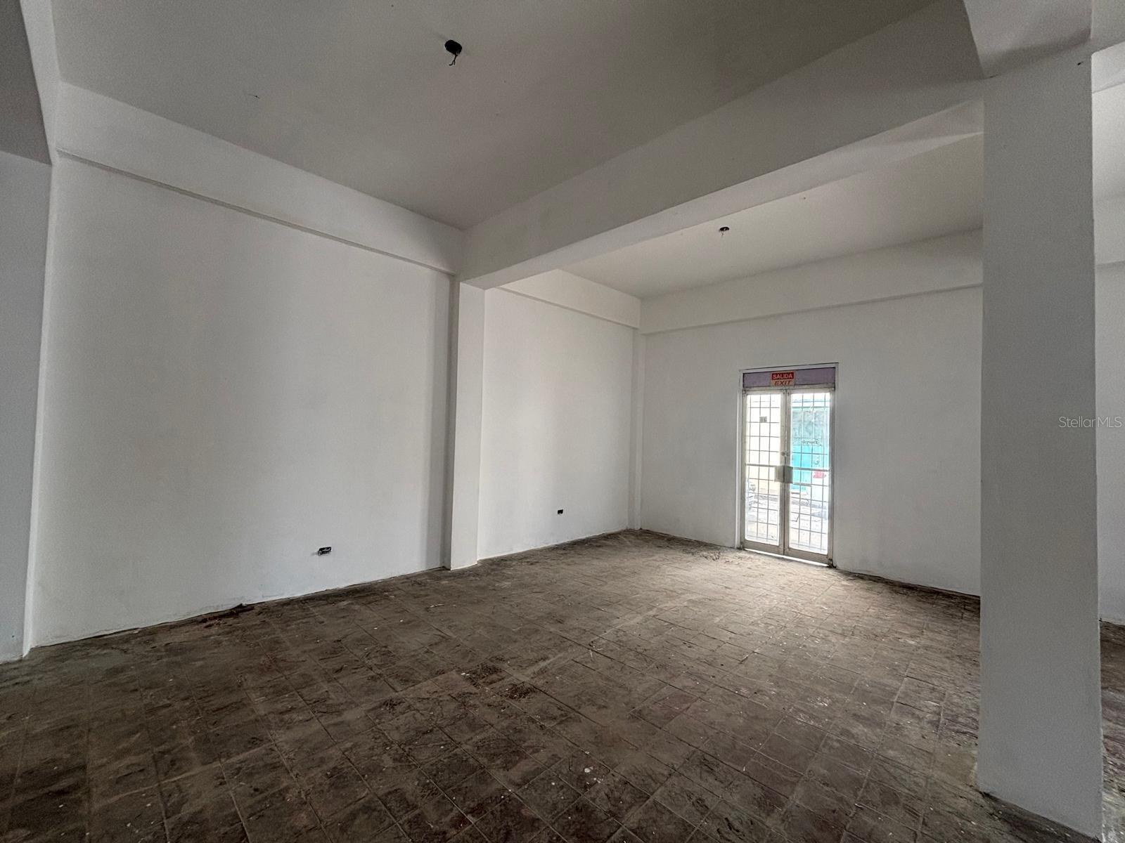 16 Celis Aguilera St. Cor Property Photo 8