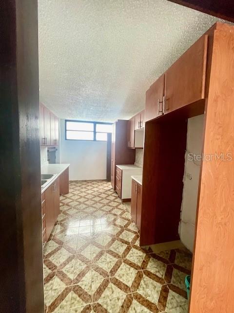18 Marseilles #4b Property Photo 11