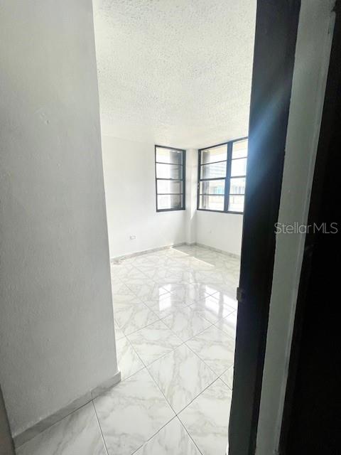 18 Marseilles #4b Property Photo 15