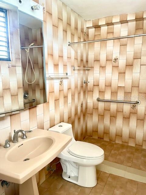 18 Marseilles #4b Property Photo 20