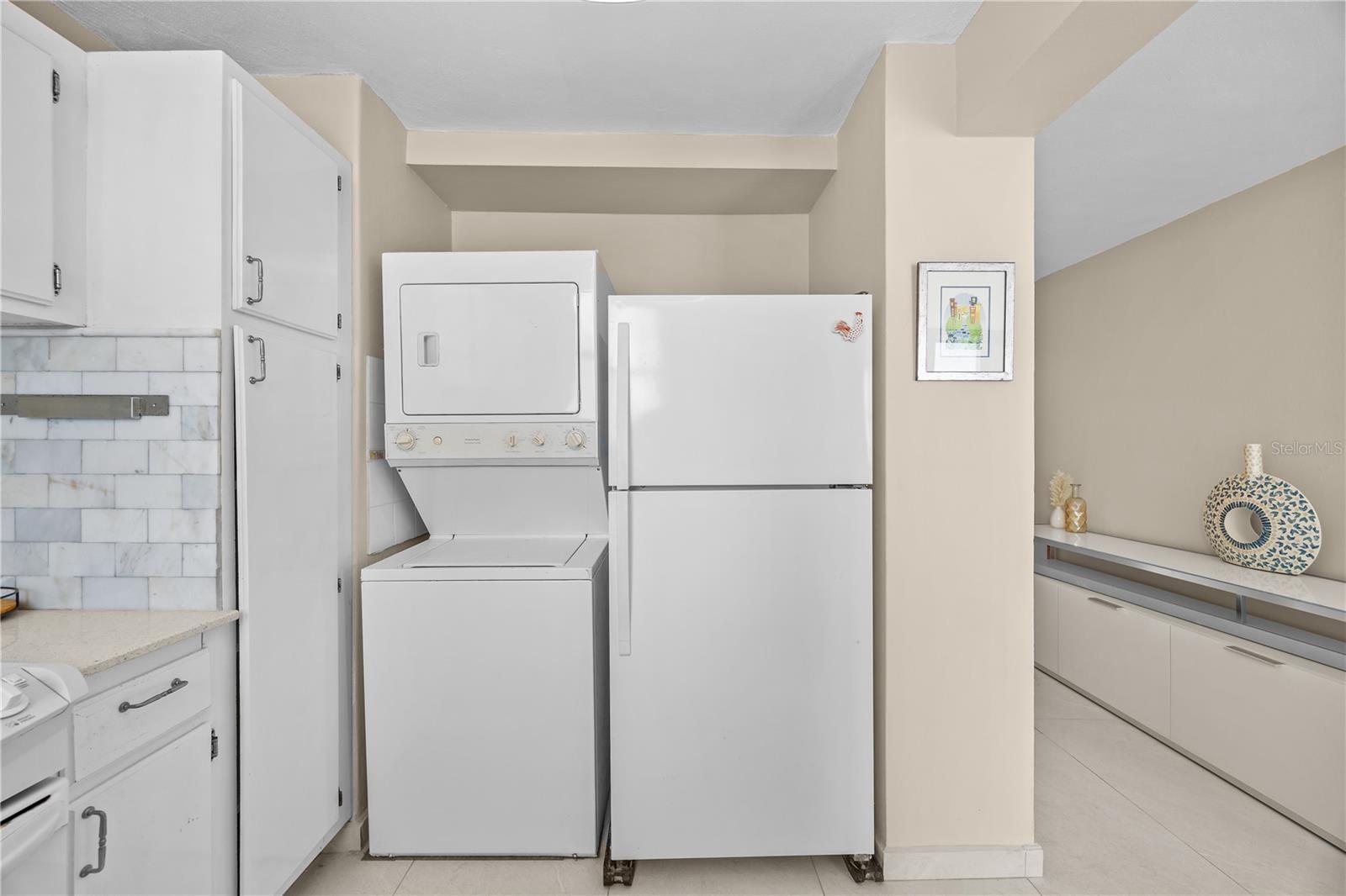 1035 Ave Ashford #302 Property Photo 13