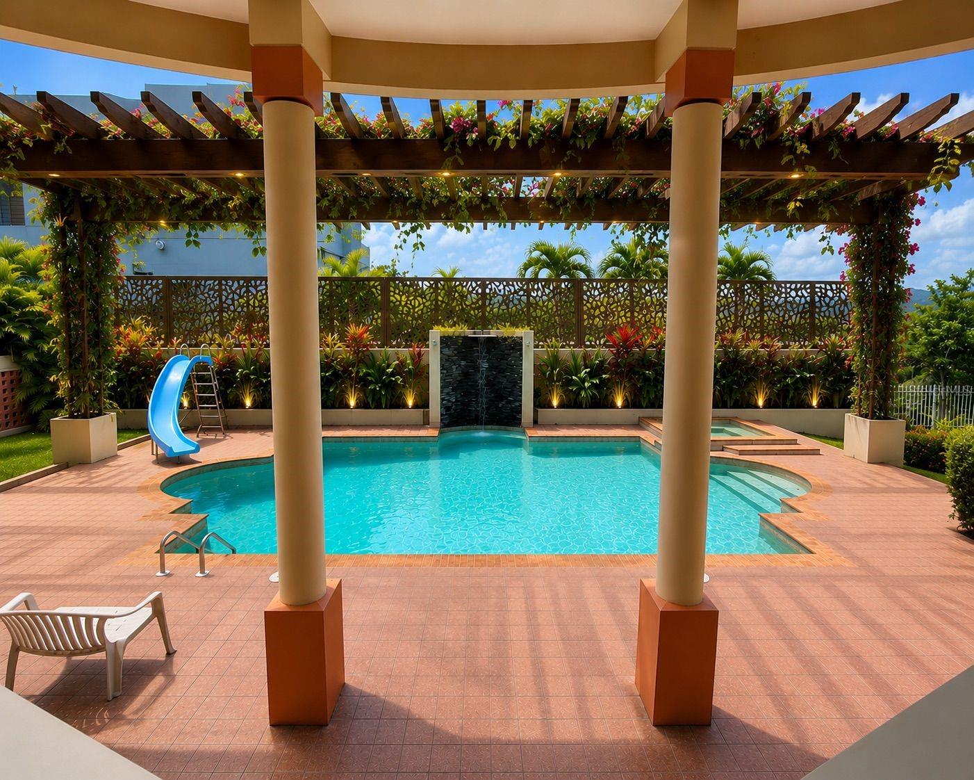 17 Del Recreo Property Photo 3